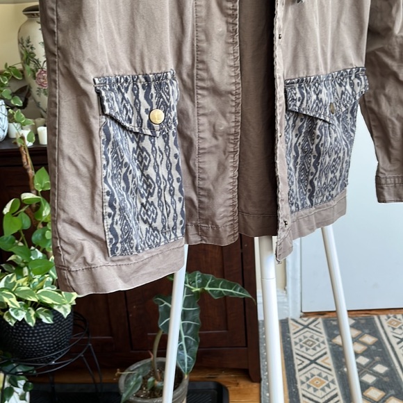 💚🖤Forever21 Contemporary Lightweight Military Green Jacket-M - Picture 9 of 15